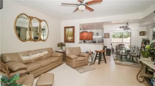 Photo #1: 2400721 Listing 