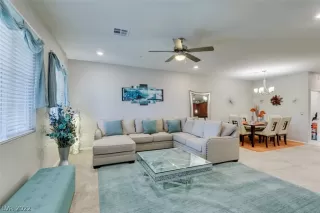 Photo #5: 2400723 Listing 