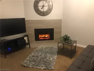 Photo #1: 2400747 Listing