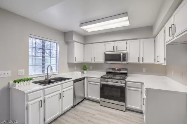 MLS: 2400778 Condo For Sale