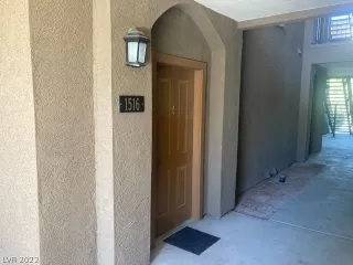 Photo #2: 2400816 Listing 