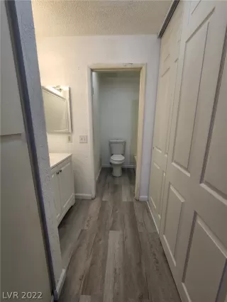 Photo #3: 2400820 Listing 