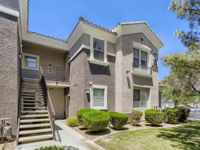 MLS: 2400834 Condo For Sale