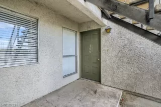 Photo #1: 2400877 Listing