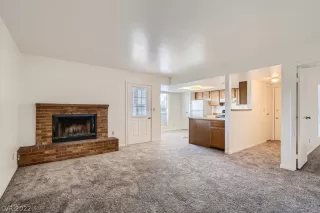 Photo #2: 2400877 Listing