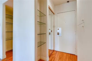 Photo #3: 2400941 Listing 