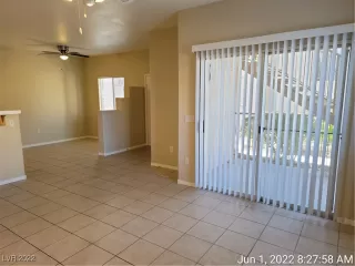 Photo #2: 2401015 Listing 