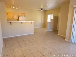 Photo #3: 2401015 Listing 