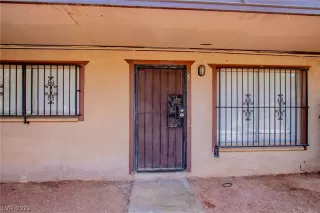 Photo #1: 2401038 Listing