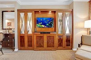 Photo #6: 2401084 Listing