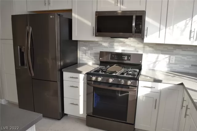 MLS: 2401116 Condo For Sale