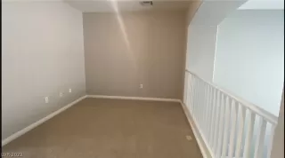 Photo #4: 2401217 Listing 