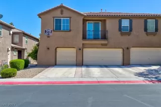 Photo #2: 2401221 Listing