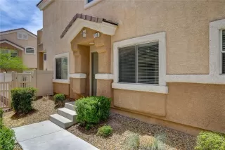 Photo #1: 2401235 Listing