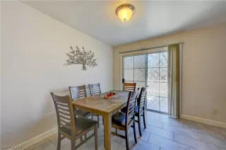 Photo #6: 2401288 Listing 