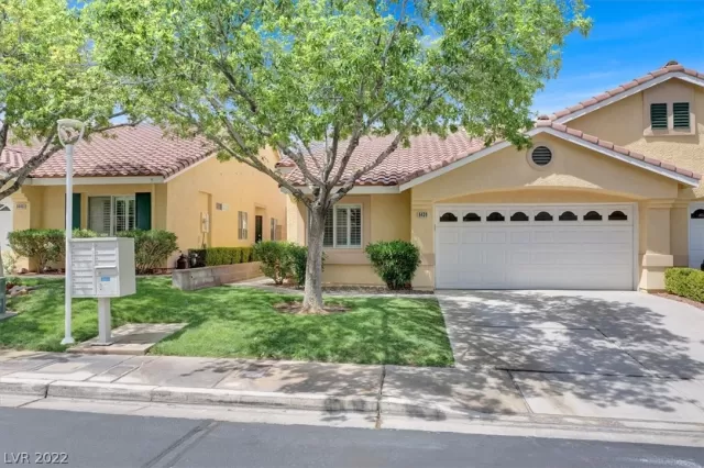 MLS: 2401292 Condo For Sale