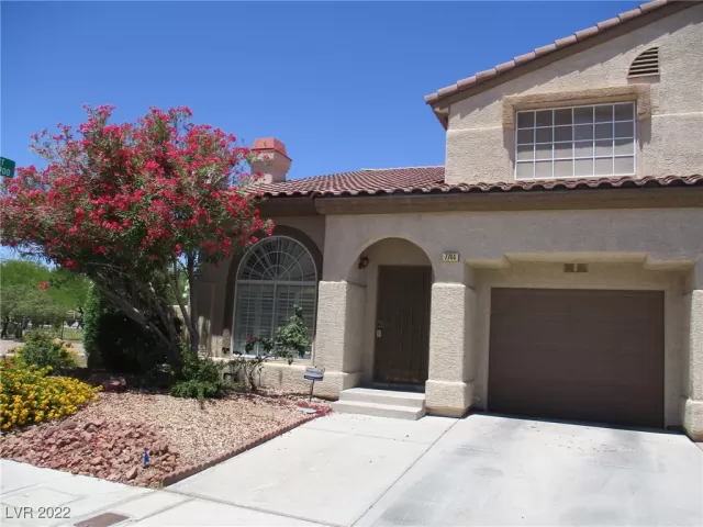 MLS: 2401355 Condo For Sale