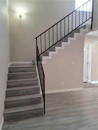 Photo #2: 2401379 Listing