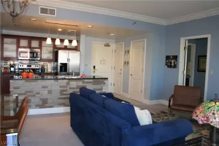 Photo #1: 2401427 Listing 