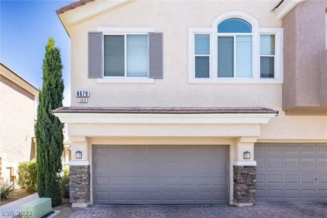 MLS: 2401478 Condo For Sale