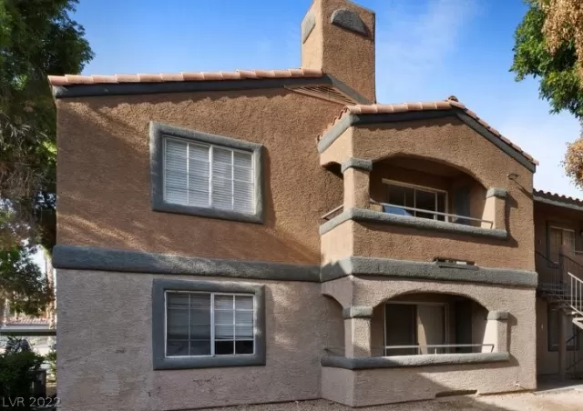 MLS: 2401580 Condo For Sale