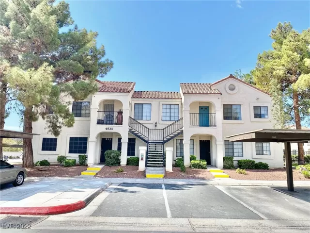 MLS: 2401655 Condo For Sale