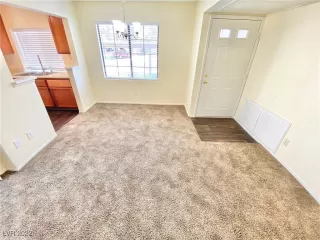 Photo #1: 2401655 Listing 