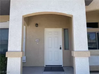 Photo #1: 2401663 Listing 