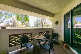 Photo #1: 2401710 Listing