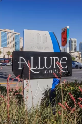 Photo #2: 2402053 Listing 