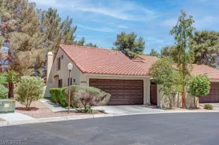 Photo #1: 2402128 Listing 