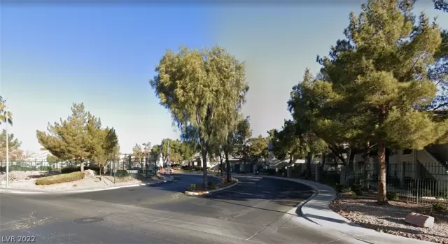 MLS: 2402162 Condo For Sale