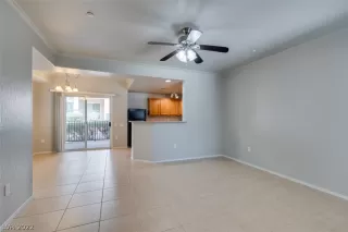 Photo #3: 2402237 Listing 