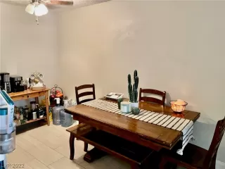 Photo #6: 2402262 Listing 