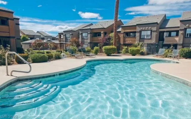 MLS: 2402280 Condo For Sale