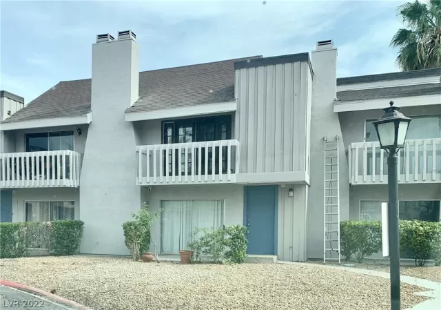 MLS: 2402416 Condo For Sale