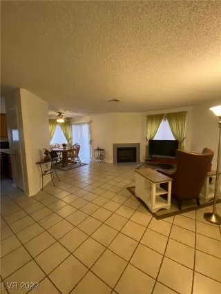 Photo #1: 2402464 Listing 