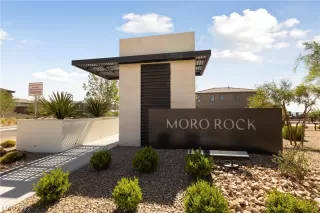 Photo #1: 2402566 Listing 