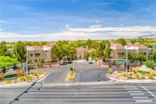 Photo #1: 2402591 Listing