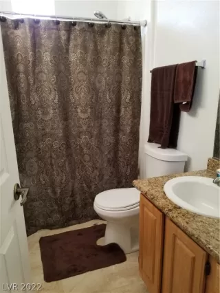 Photo #4: 2402597 Listing 