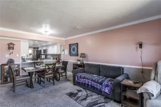 Photo #3: 2402621 Listing 