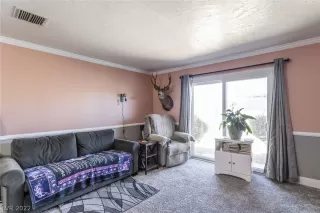 Photo #4: 2402621 Listing 