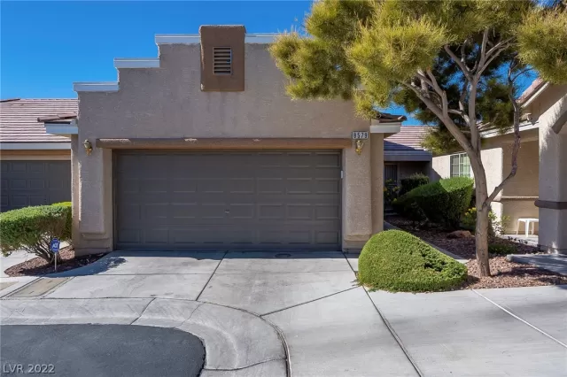 MLS: 2402695 Condo For Sale