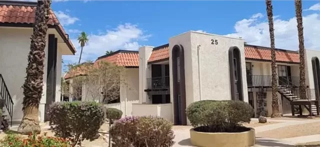 MLS: 2402824 Condo For Sale