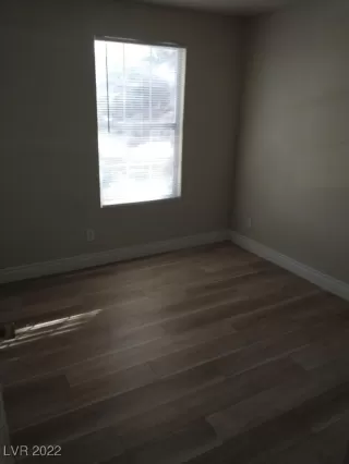 Photo #2: 2402834 Listing 