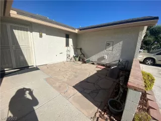 Photo #5: 2402863 Listing 