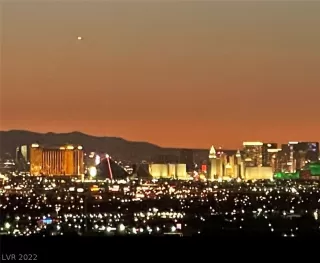 Photo #1: 2403180 Listing 