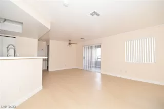 Photo #1: 2403206 Listing 