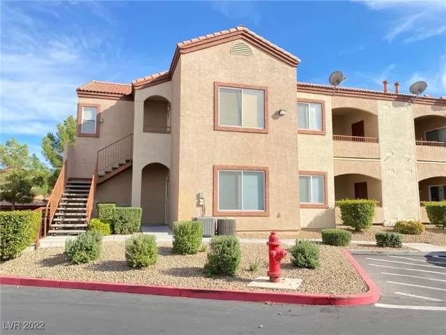MLS: 2403217 Condo For Sale