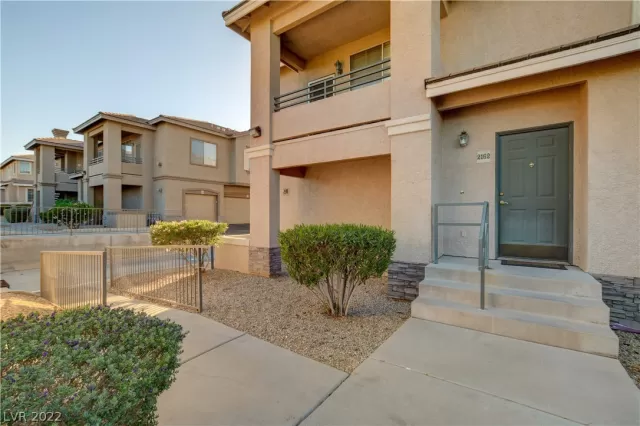 MLS: 2403349 Condo For Sale